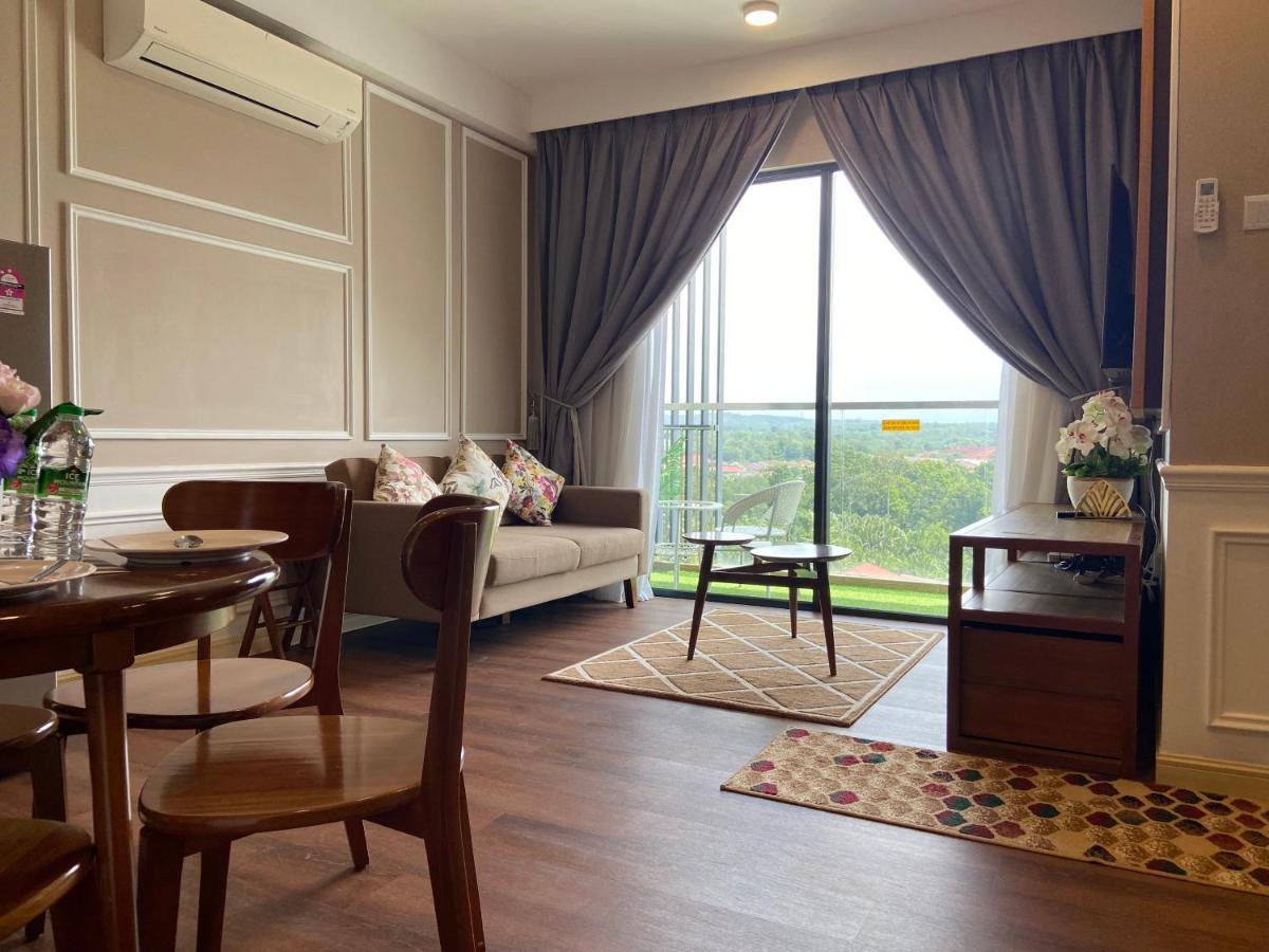 De Lavelle Suites @ Timur Bay SeaFront Residence Kuantan Extérieur photo